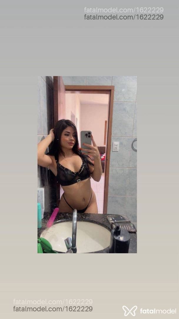 Acompanhante mulher morena (o) de olhos castanhos - Yasmin Lopes