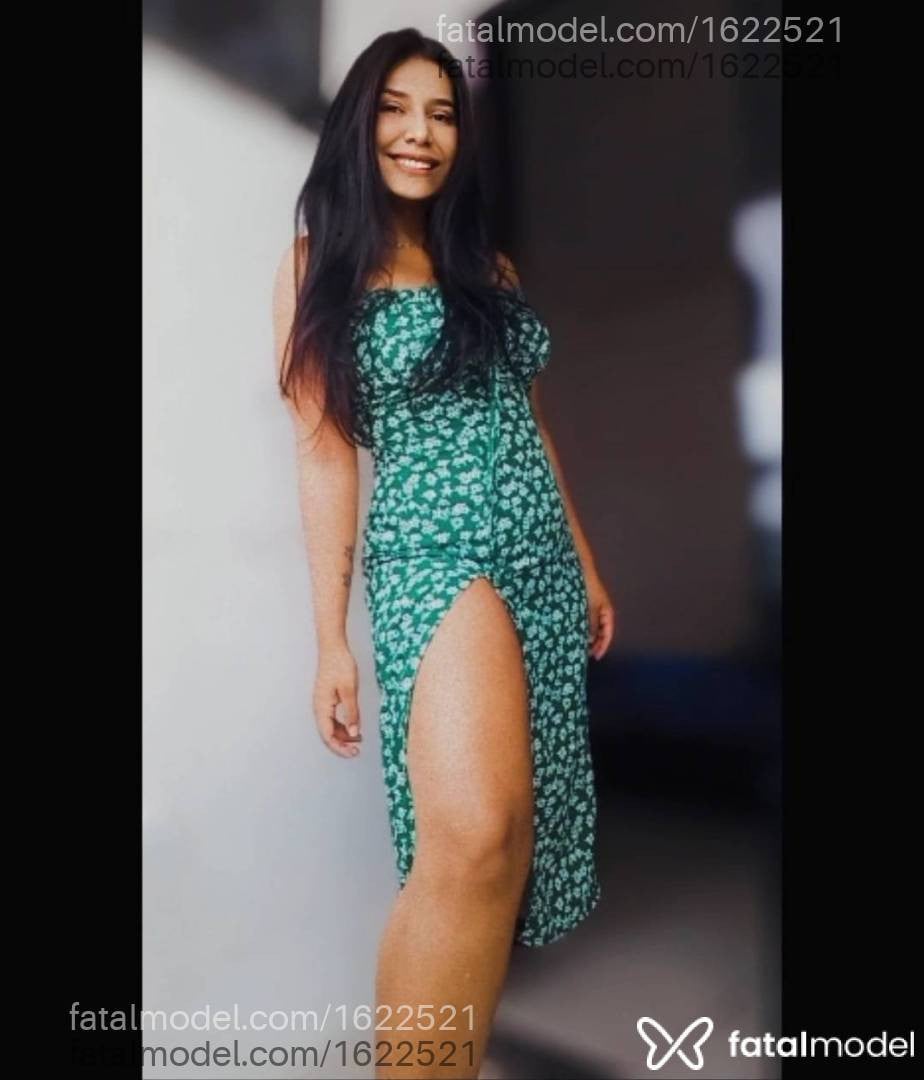 Acompanhante mulher morena (o) de olhos pretos - Maya Sodré