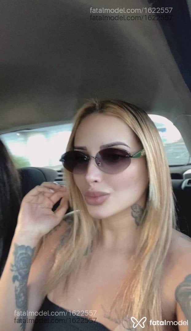 Acompanhante mulher loira (o) de olhos verdes em Uberlândia - Vívian Bueno