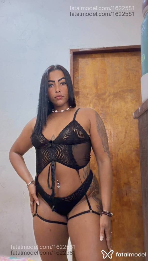 Acompanhante mulher morena (o) de olhos castanhos - Thalita