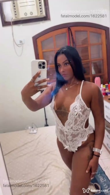 Acompanhante mulher morena (o) de olhos castanhos em Cabo Frio - Thalita