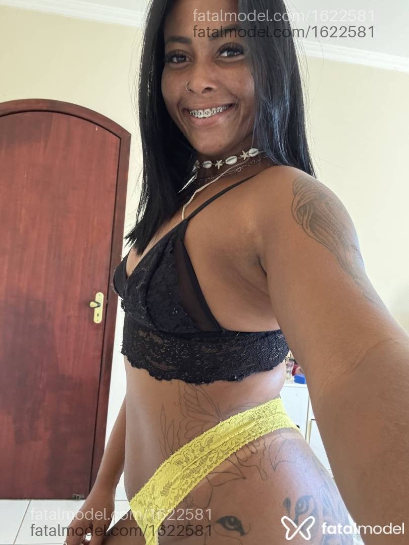 Acompanhante mulher morena (o) de olhos castanhos em Cabo Frio - Thalita