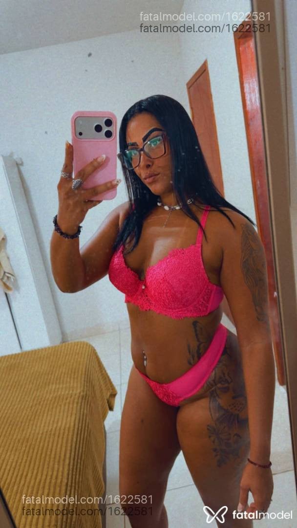 Acompanhante mulher morena (o) de olhos castanhos - Thalita