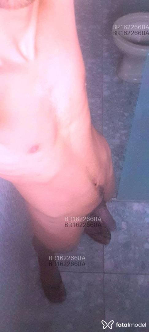 Acompanhante homem morena (o) de olhos castanhos em Belo Horizonte - Morenoputo