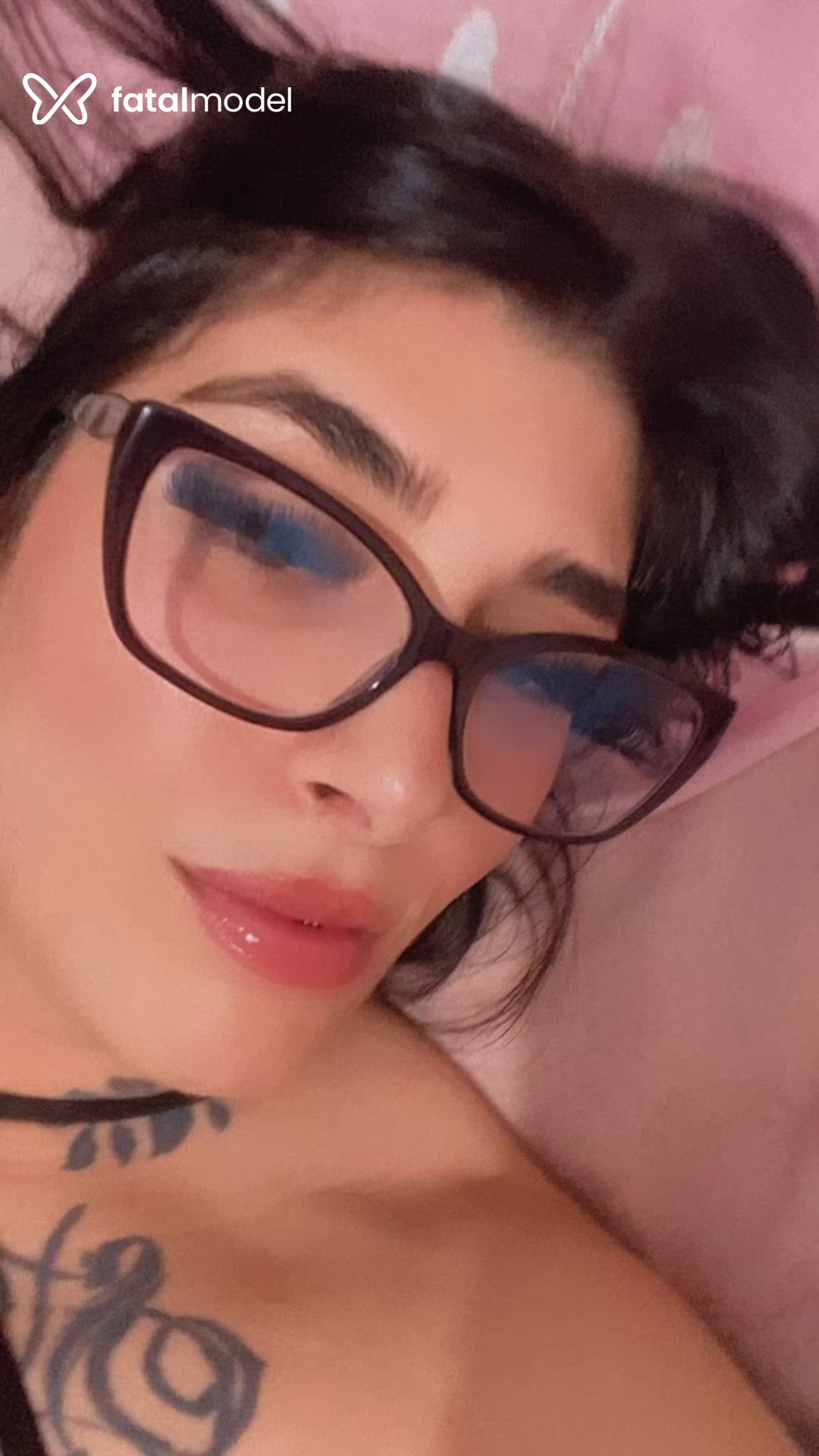 Acompanhante mulher morena (o) de olhos castanhos em Canoas Acompanhante mulher morena (o) de olhos castanhos em Canoas - Helena
