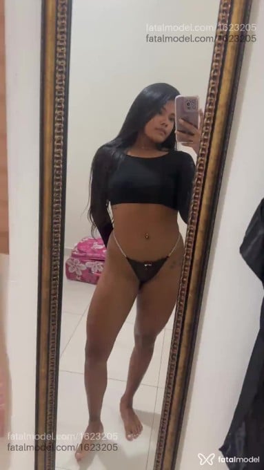 Acompanhante mulher morena (o) de olhos castanhos em Assis - Jade