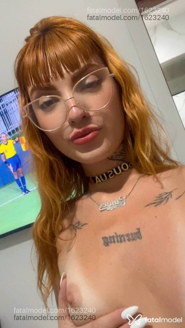 Acompanhante mulher ruiva (o) de olhos mel em São Paulo - Manu