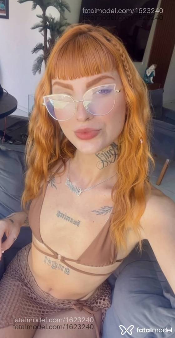 Acompanhante mulher ruiva (o) de olhos mel em São Paulo - Manu