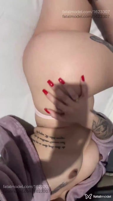 Acompanhante mulher morena (o) de olhos castanhos em Virtual - Ayla