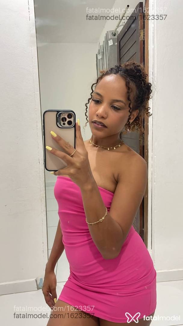 Acompanhante mulher morena (o) de olhos pretos em Petrolina - Julia Alves