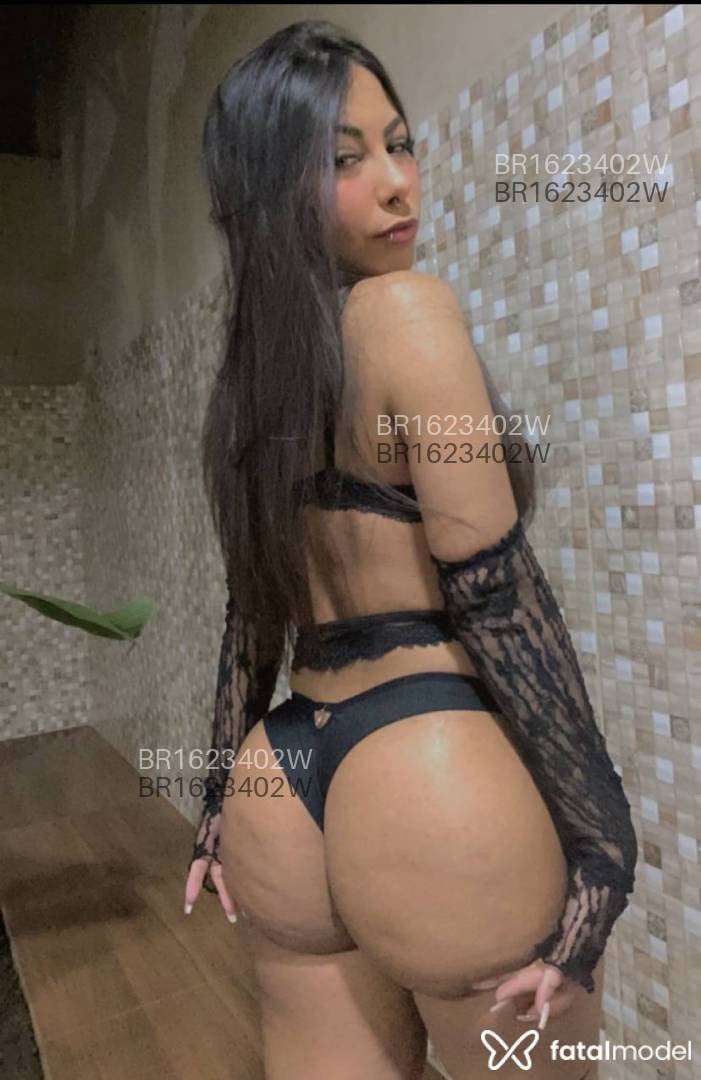 Acompanhante mulher com cabelo castanho de olhos verdes em Governador Valadares - Sofia