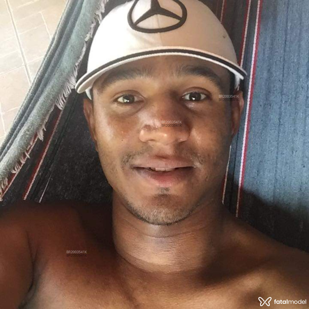 Acompanhante homem morena (o) de olhos pretos em Ribeirão Preto - Erick