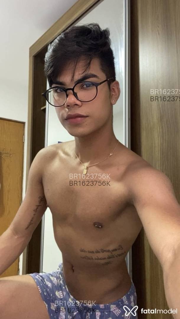 Acompanhante homem morena (o) de olhos castanhos em São Paulo - Marcos Diniz