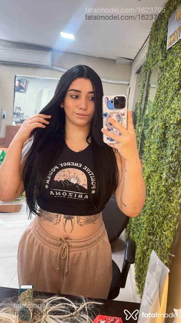 Acompanhante mulher morena (o) de olhos castanhos em Manaus - Aurora Fernandez