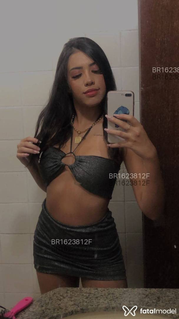 Acompanhante mulher morena (o) de olhos castanhos - Mariana