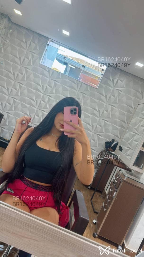 Acompanhante mulher morena (o) de olhos pretos - Leticia Acompanhante mulher morena (o) de olhos pretos - Leticia