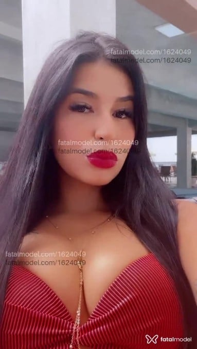 Acompanhante mulher morena (o) de olhos pretos - Leticia Acompanhante mulher morena (o) de olhos pretos - Leticia