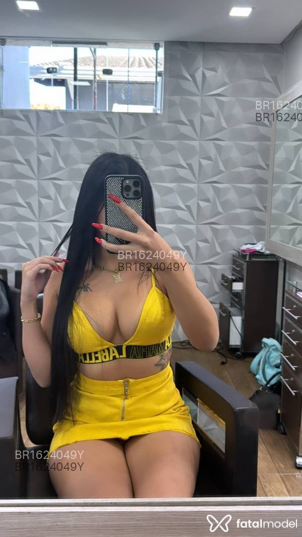 Acompanhante mulher morena (o) de olhos pretos - Leticia Acompanhante mulher morena (o) de olhos pretos - Leticia