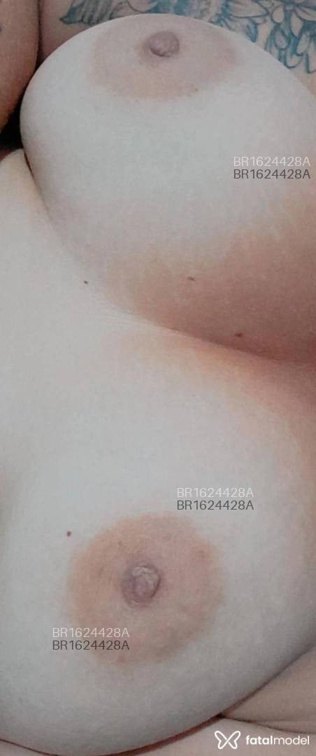 Acompanhante mulher loira (o) de olhos castanhos em Itaituba - Julia Sousa