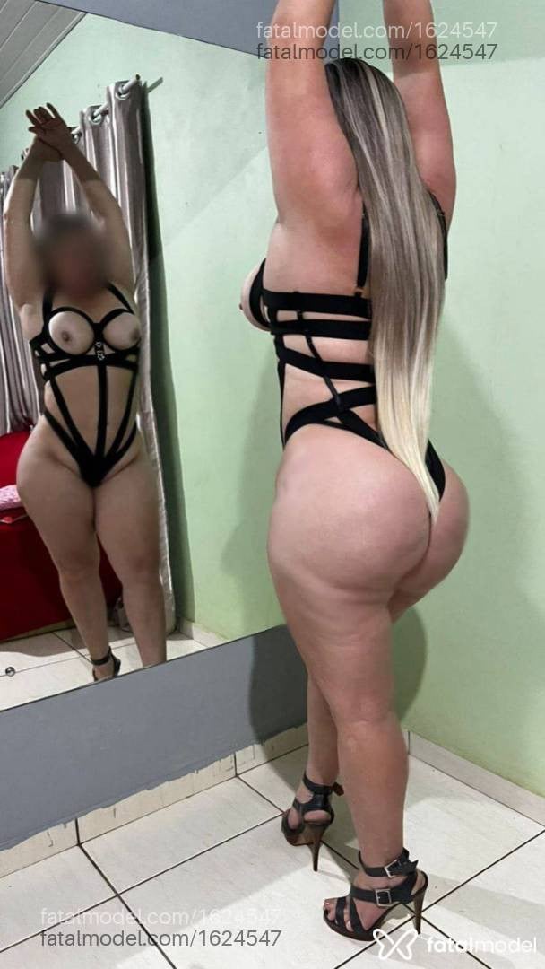 Acompanhante mulher loira (o) de olhos castanhos em Foz do Iguaçu - Maya Lins