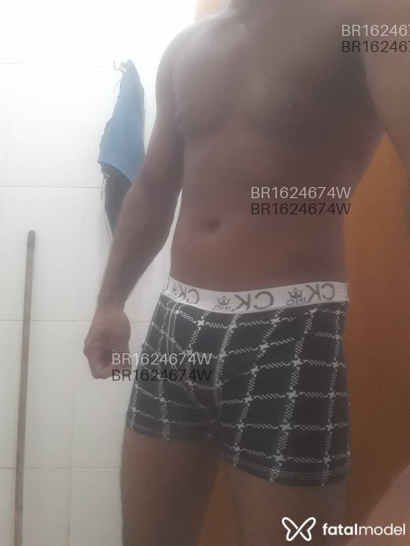 Acompanhante homem sem cabelo de olhos pretos em Uberaba Acompanhante homem sem cabelo de olhos pretos em Uberaba - Douglas