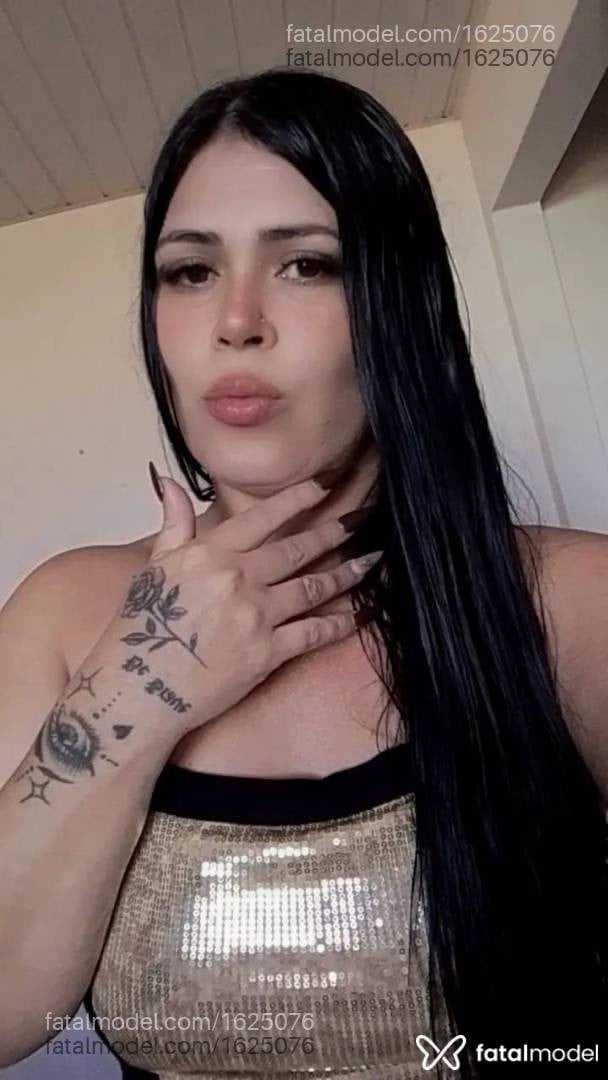 Acompanhante mulher morena (o) de olhos castanhos - Jhenny Morenna