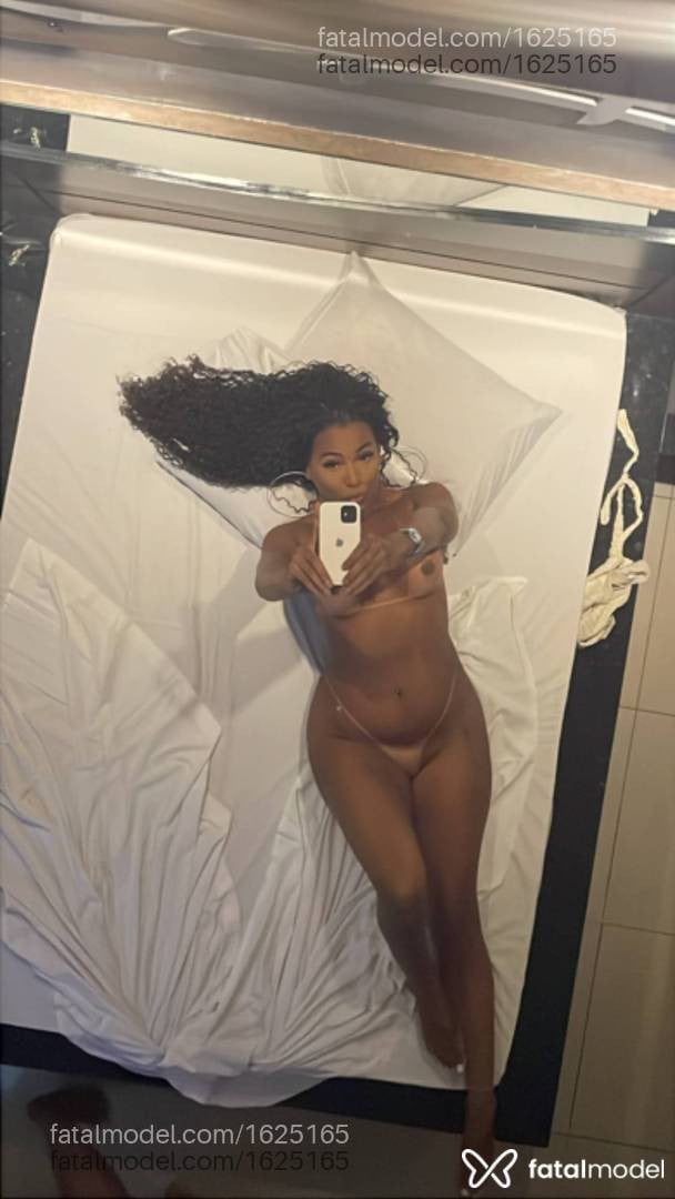 Acompanhante travesti morena (o) de olhos castanhos em São Mateus - Brunessa Andrade