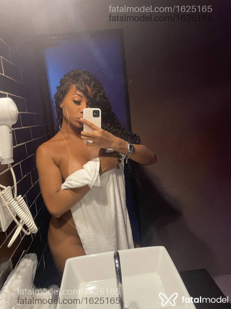 Acompanhante travesti morena (o) de olhos castanhos em Linhares - Brunessa Andrade