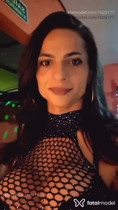 Acompanhante mulher trans com cabelo castanho de olhos castanhos em Pontes e Lacerda Acompanhante mulher trans com cabelo castanho de olhos castanhos em Pontes e Lacerda - Patrícia Cardoso