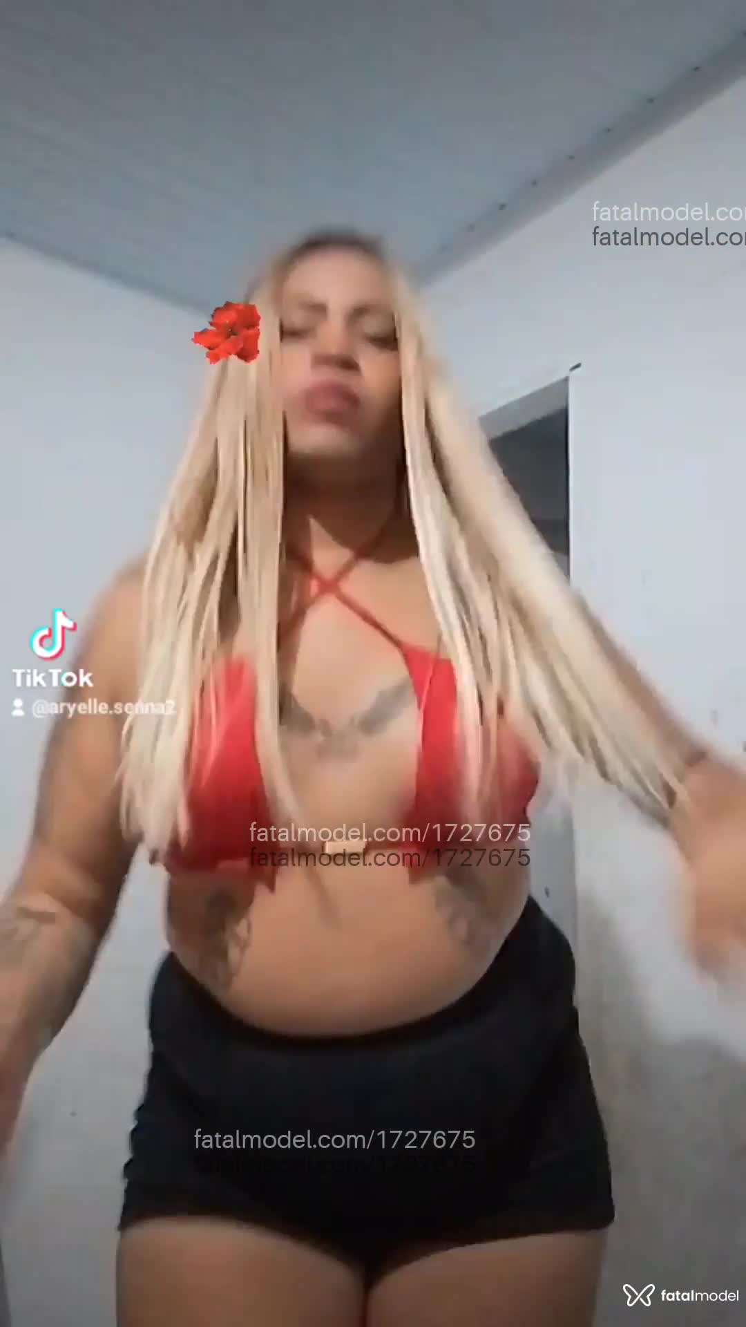 Acompanhante mulher trans ruiva (o) de olhos castanhos em Linhares - Tiffany senna