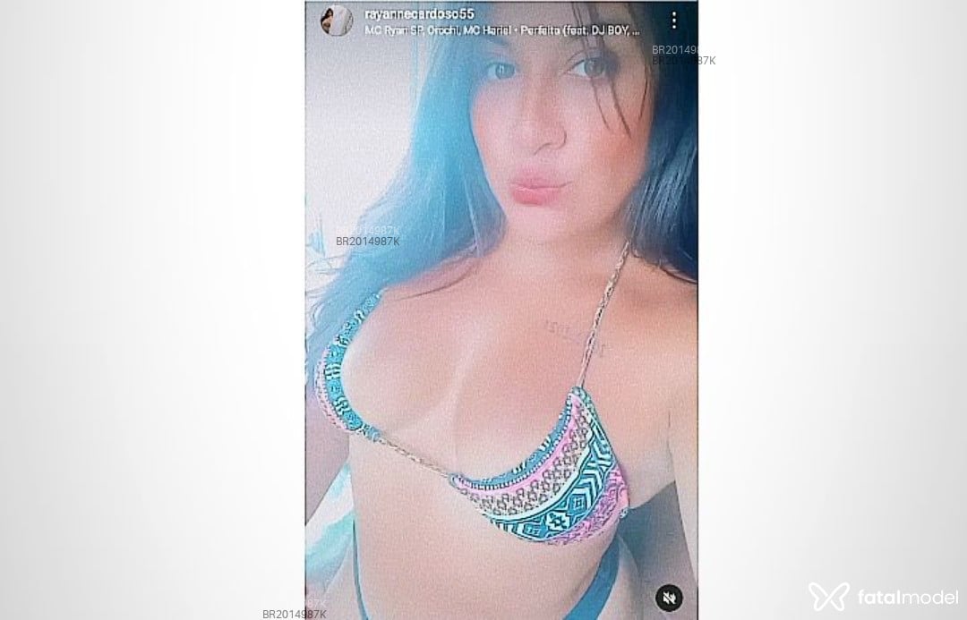 Acompanhante mulher morena (o) de olhos pretos em Rio de Janeiro Acompanhante mulher morena (o) de olhos pretos em Rio de Janeiro - Rayssa