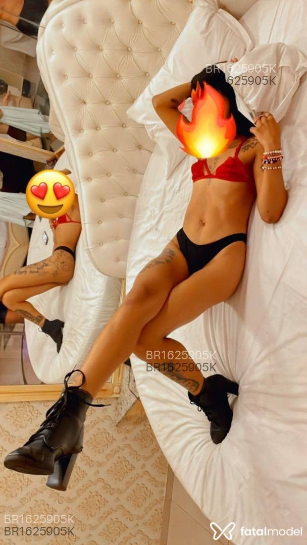 Acompanhante mulher morena (o) de olhos castanhos em Londrina - Wendi Ferraz