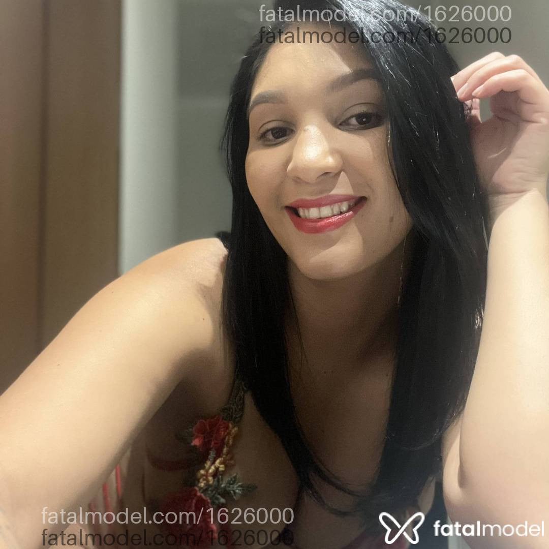 Acompanhante mulher morena (o) de olhos castanhos - Nathália Silva