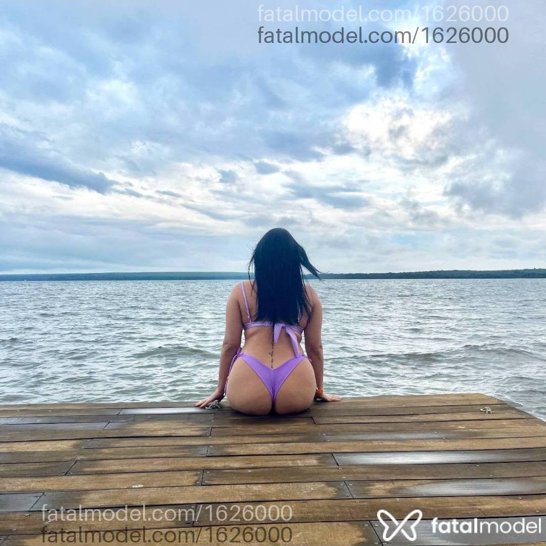 Acompanhante mulher morena (o) de olhos castanhos em Tupã - Nathália Silva