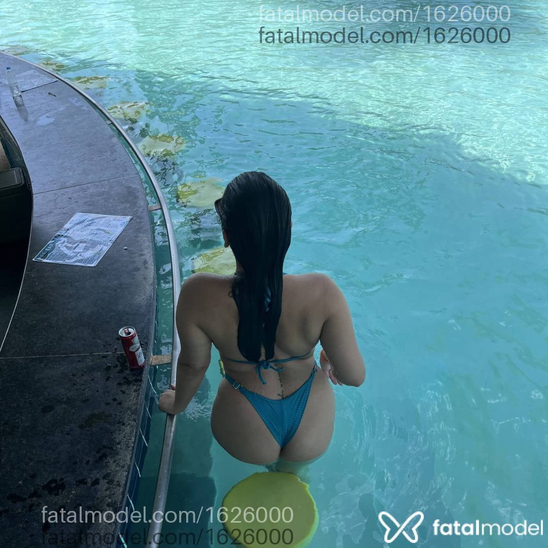 Acompanhante mulher morena (o) de olhos castanhos em Tupã Acompanhante mulher morena (o) de olhos castanhos em Tupã - Nathália Silva
