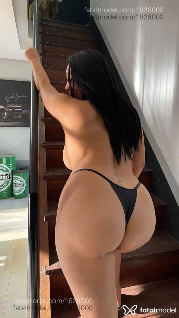 Acompanhante mulher morena (o) de olhos castanhos em Tupã - Nathália Silva