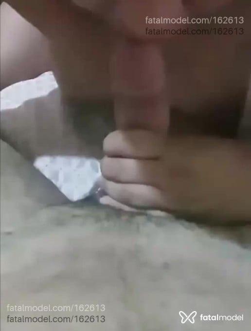 Acompanhante mulher com cabelo castanho de olhos castanhos em Oliveira Acompanhante mulher com cabelo castanho de olhos castanhos em Oliveira - Eloise Sousa