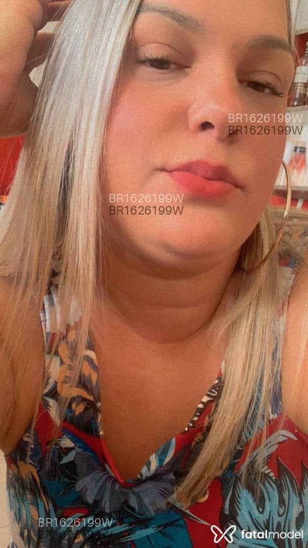 Acompanhante mulher loira (o) de olhos castanhos em Paranavaí Acompanhante mulher loira (o) de olhos castanhos em Paranavaí - Ana Júlia