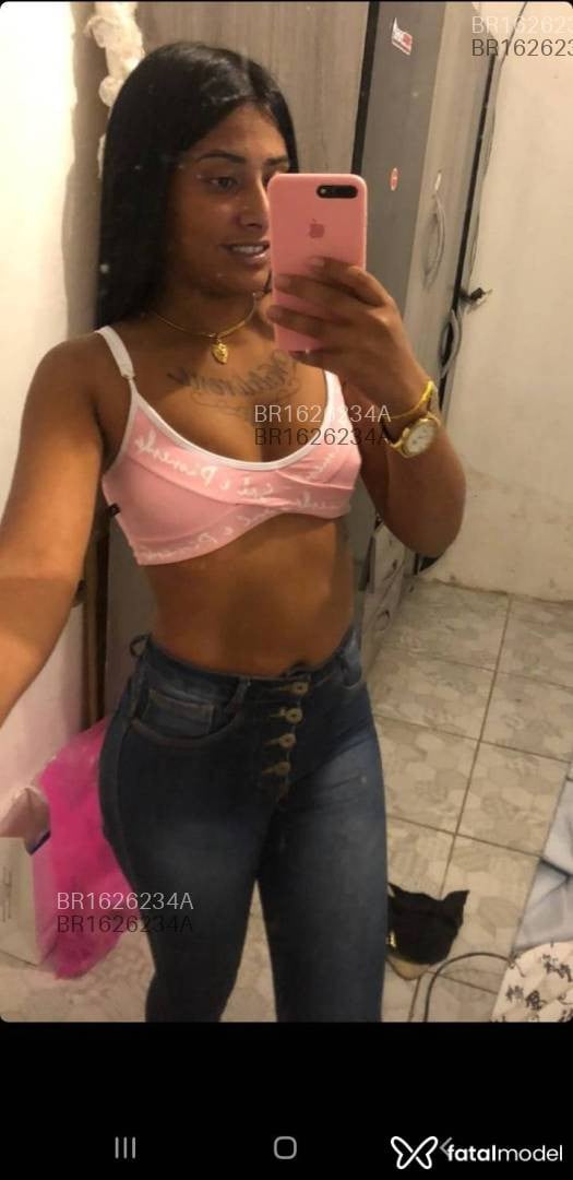 Acompanhante mulher morena (o) de olhos mel em Concórdia - MAIA CASTRO