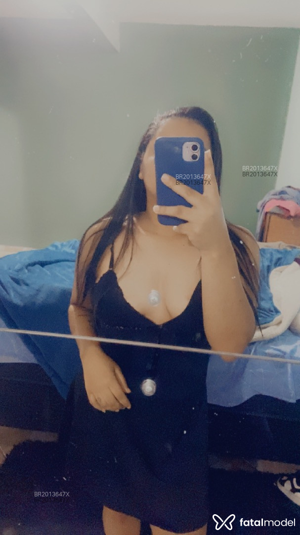 Acompanhante mulher morena (o) de olhos castanhos em Virtual Acompanhante mulher morena (o) de olhos castanhos em Virtual - Nathalia