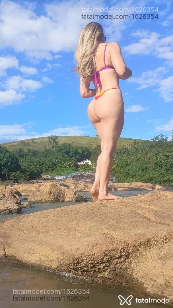 Acompanhante mulher loira (o) de olhos verdes em Ibaiti - Rafaela