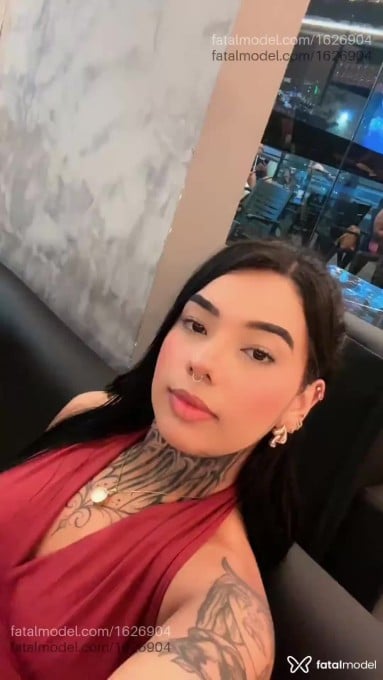 Acompanhante mulher morena (o) de olhos mel em Goiânia - Larah