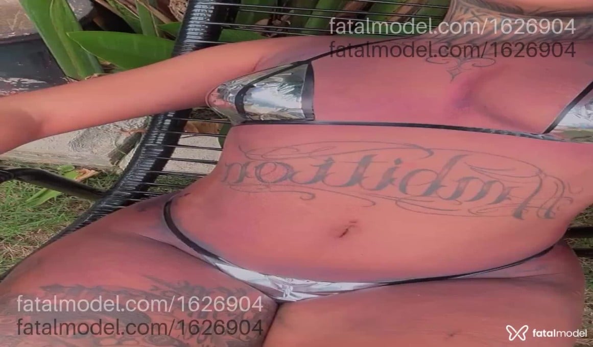 Acompanhante mulher morena (o) de olhos mel em Goiânia - Larah