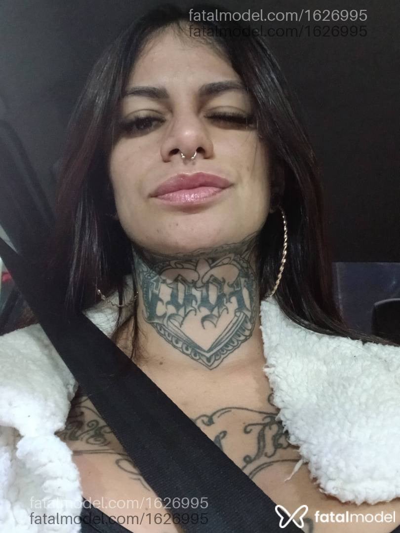 Acompanhante mulher com cabelo castanho de olhos castanhos em Taubaté - Maia Brito