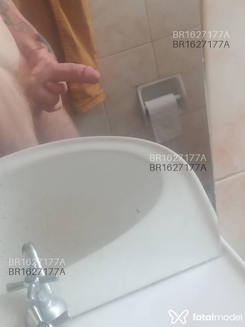 Acompanhante homem ruiva (o) de olhos verdes em São João da Boa Vista Acompanhante homem ruiva (o) de olhos verdes em São João da Boa Vista - Vinícius Henrique