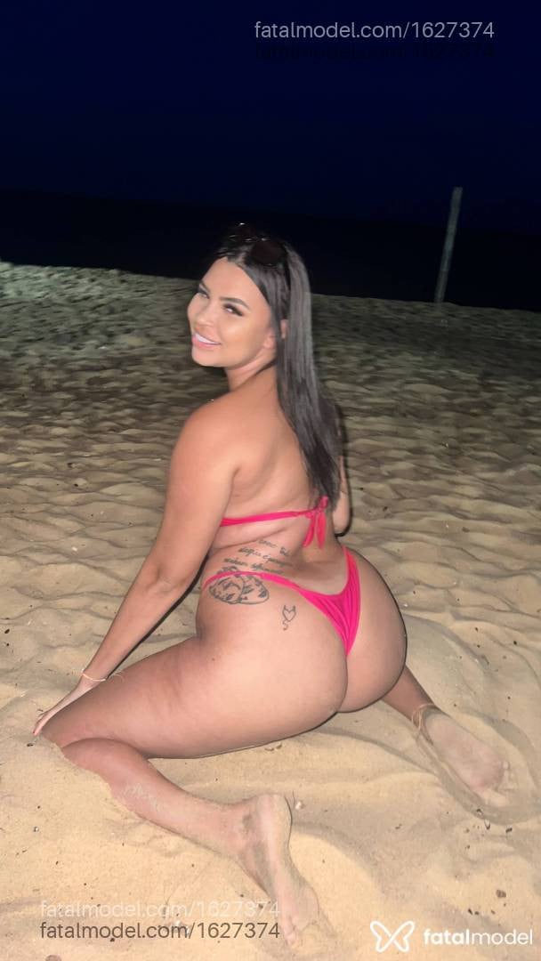 Acompanhante mulher com cabelo castanho de olhos mel - Isa