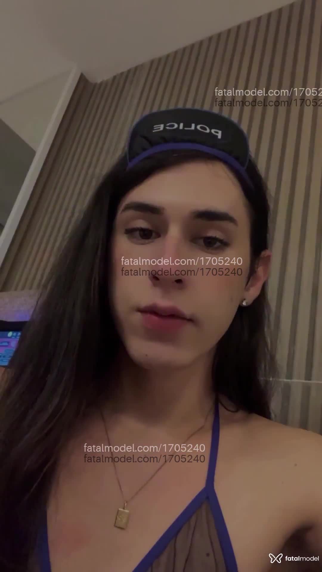 Acompanhante mulher trans com cabelo castanho de olhos castanhos em Joaçaba Acompanhante mulher trans com cabelo castanho de olhos castanhos em Joaçaba - Luiza Mendez