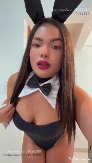 Acompanhante mulher com cabelo castanho de olhos castanhos - Letícia avelar Acompanhante mulher com cabelo castanho de olhos castanhos - Letícia avelar