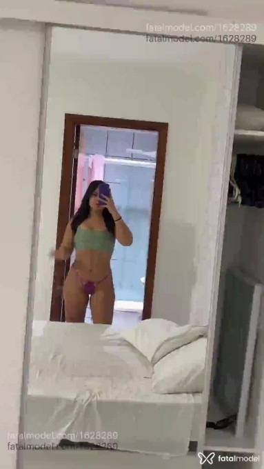 Acompanhante mulher com cabelo castanho de olhos castanhos - Letícia avelar Acompanhante mulher com cabelo castanho de olhos castanhos - Letícia avelar