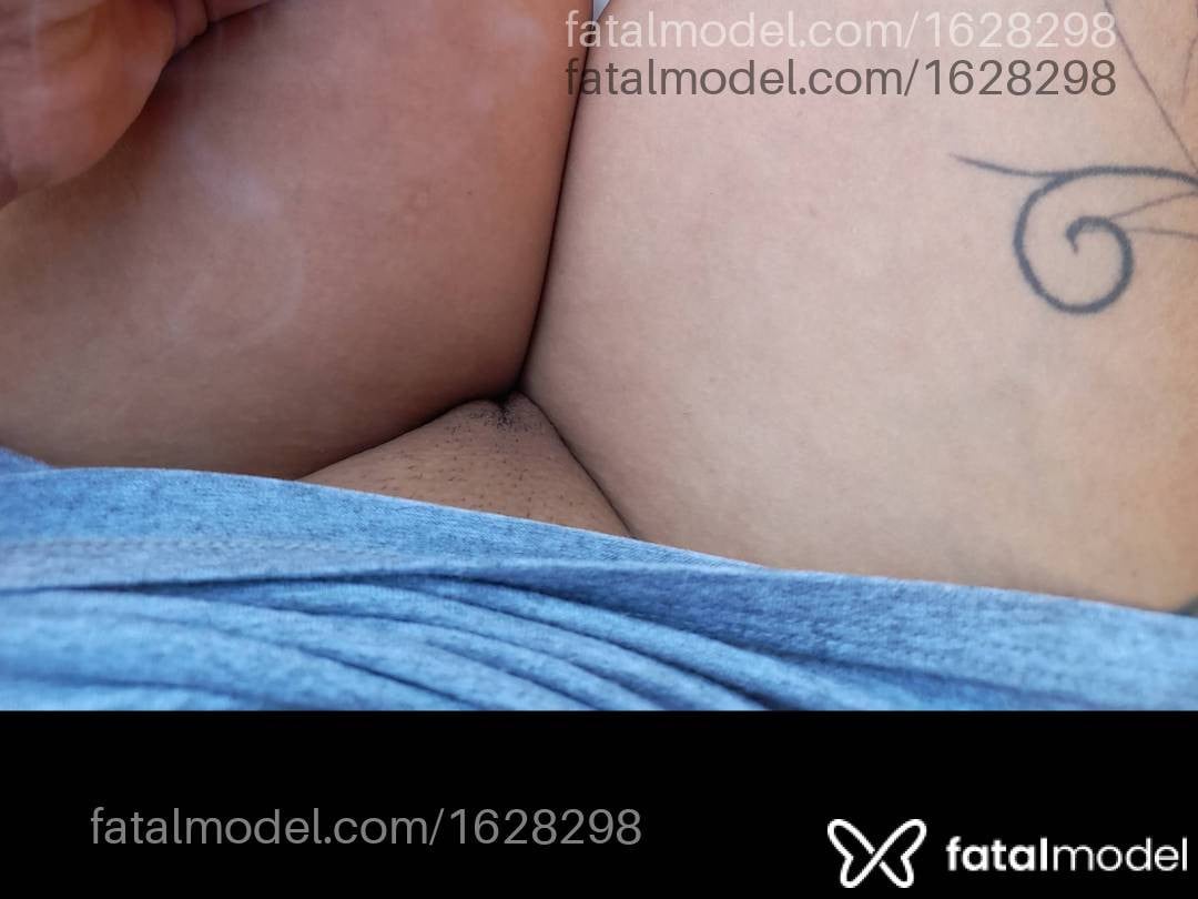 Acompanhante mulher com cabelo castanho de olhos castanhos em Barão de Cocais Acompanhante mulher com cabelo castanho de olhos castanhos em Barão de Cocais - Julianah